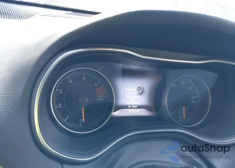 2020 Jeep Cherokee Limited Fwd from USA, damaged, VIN 1C4PJLDBXLD652811